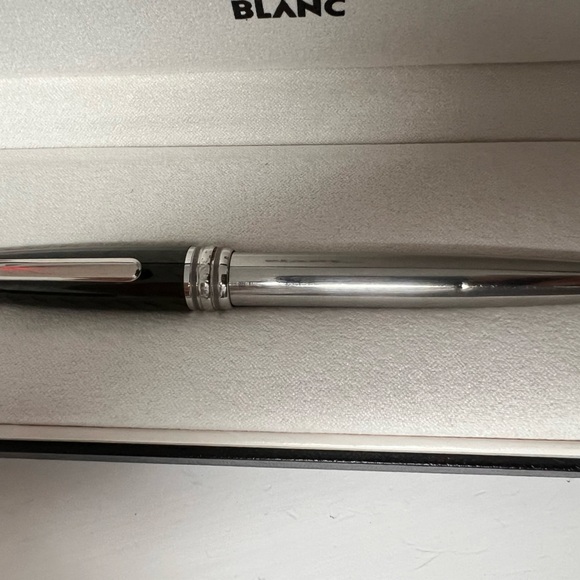 Montblanc Solitaire Carbon Steel Classique No 163 Rollerball Fineliner ID 5833 - Picture 9 of 16
